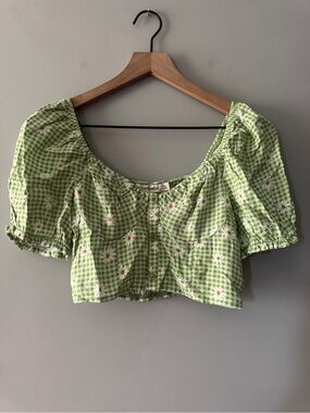 Live to be spoiled | Green Gingham Daisy Crop Puff Sleeve Blouse | S